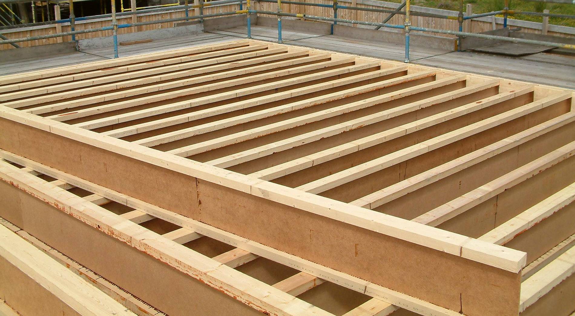 plancher bois les dessous caches des planchers bois bois com