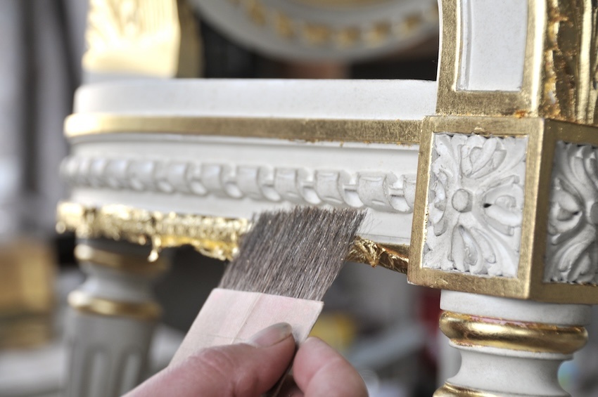 Meubles français et savoir-faire : style, geste et patrimoine revisité