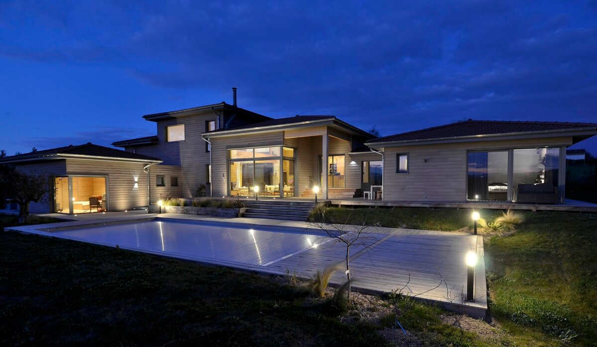 le co 251 t d une maison en bois bois le co 251 t d une maison en bois bois