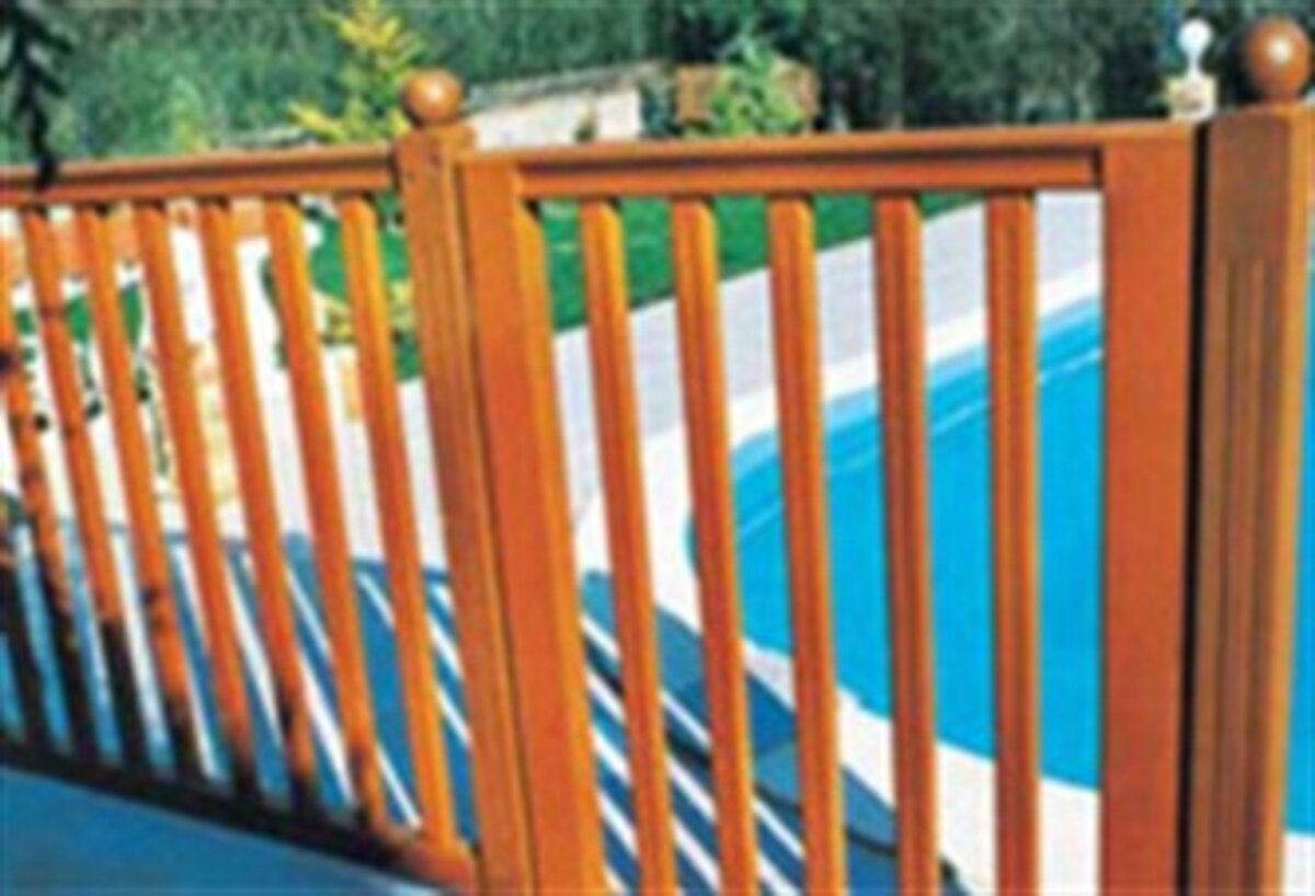 Cloture De Piscine Normes Avantages Du Bois Bois Com