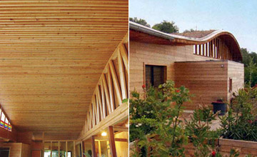 Visuel de la toiture de la maison de l'intérieur et de l'extérieur