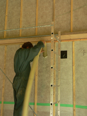 Insufflation d'ouate de cellulose