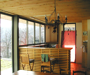 Intérieur de la maison avec vue