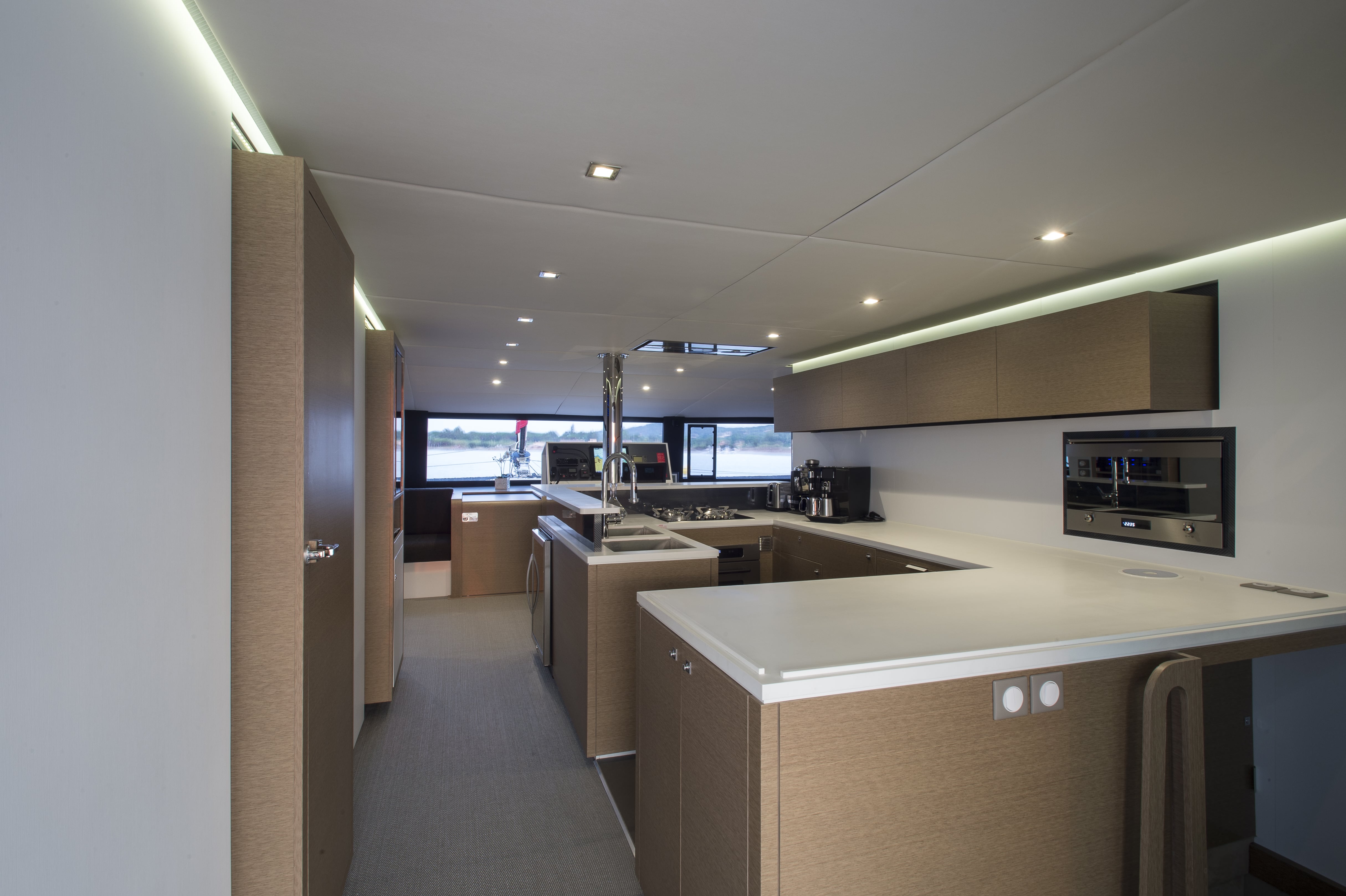 Neel Trimarans –Neel 65 Naviline: Agencement intérieur Photographie: Olivier Blanche