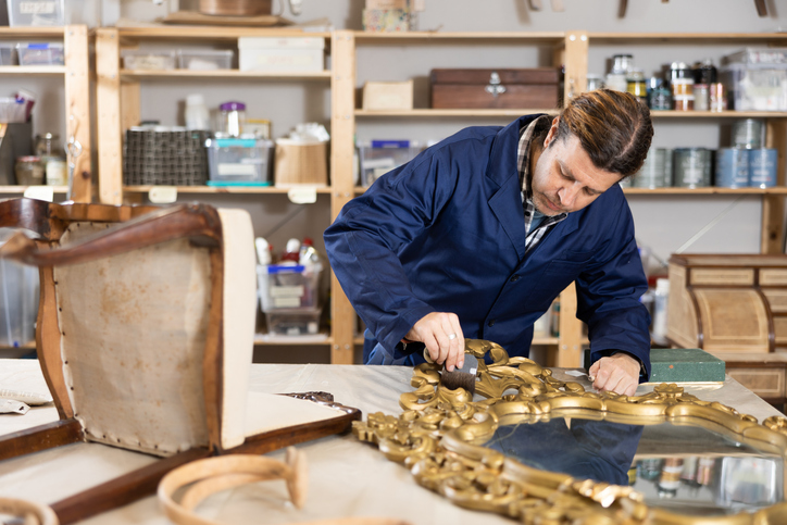 Meubles français en bois